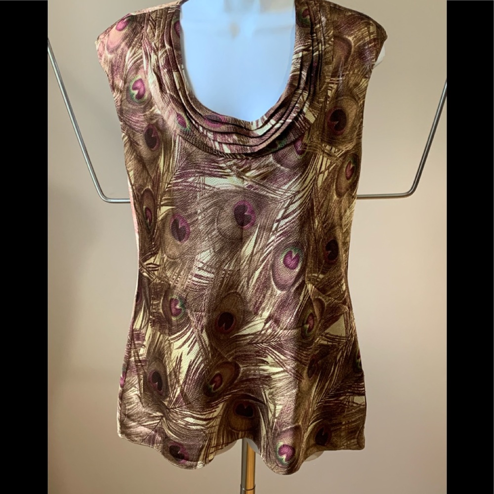 Anne Klein sz S silk peacock feather print top